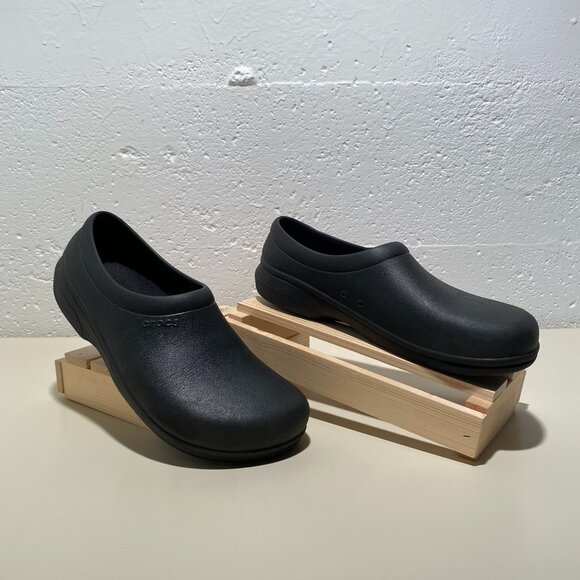 CROCS Men's On the Clock Work Slip-On - Picture 1 of 10